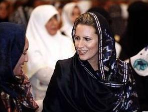 Жена и дочь Каддафи находятся в Беларуси - СМИ