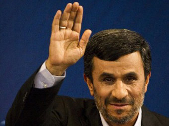 Ахмадинежад потребовал прекратить аресты своих соратников