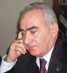 Գալուստ Սահակյան.