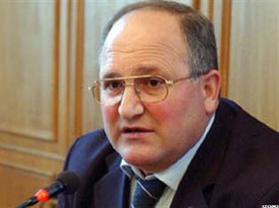 Կարեն Կարապետյանը ՀՀԿ–ից դուրս չի եկել