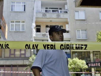 В Стамбуле неизвестные застрелили троих чеченцев