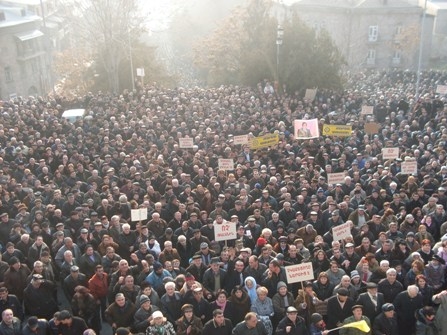 Митинг сторонников Тиграна Карапетяна (фоторепортаж)