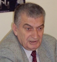 Յուրի Մանուկյան.