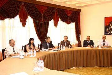 Կոլաիցիան կքննարկի 18:00–ին