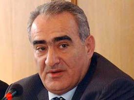 Գալուստ Սահակյան. «ՀԱԿ–ի համար կարելի է գարշոկներ բաժանել»