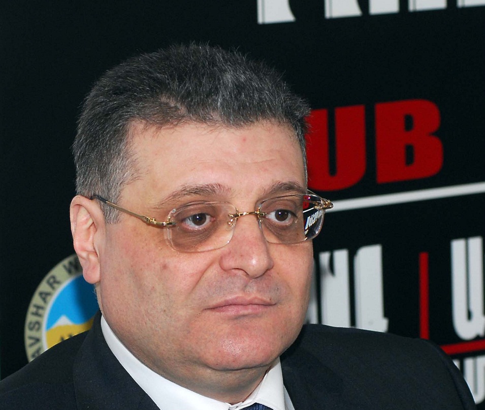 Арам Карапетян 