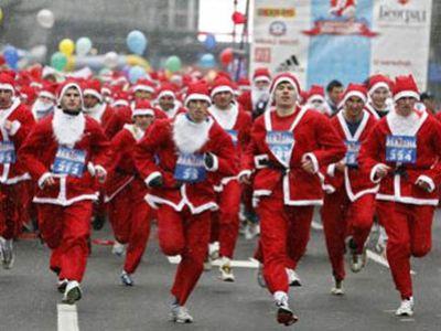 Сегодня в Ереване состоится забег Дедов Морозов  