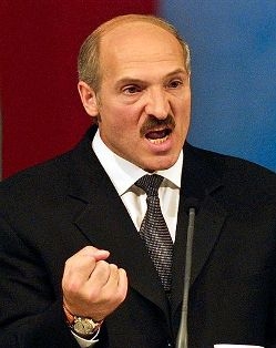 Лукашенко придется бежать из страны?