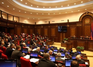 «Ժառանգություն», «Հայ Յեղափոխական Դաշնակցություն» և «Բարգավաճ Հայաստան» խմբակցությունները խորհրդարանական լսումներ են պահանջում