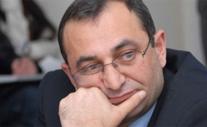 Արծվիկ Մինասյան.