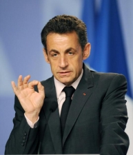 Саркози выдвинул свою кандидатуру на второй срок