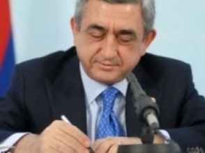 Սերժ Սարգսյանը ստորագրել է մի շարք օրենքներ