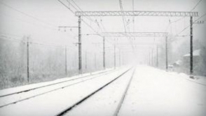 Из-за сильного снегопада пассажиры поезда Ереван-Тбилиси были вынуждены провести ночь в вагонах
