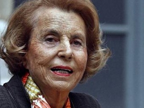 Ֆրանսիայում խուզարկել են Եվրոպայի ամենահարուստ կնոջ տունը