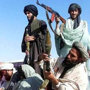 Талибы объявили о приостановке мирных переговоров с США