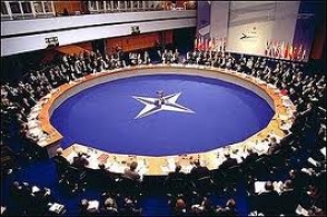 НАТО не намерено вмешиваться в сирийский конфликт – Андерс Фог Расмуссен