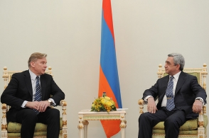 Армения совершает большие шаги в направлении сближения с ЕС - Аудронюс Ажубалис