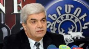 «Нельзя, чтобы лидер в одном месте говорил одно, а в другом – иное» - политолог о Раффи Ованнисяне