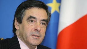 Премьер Франции подал прошение об отставке правительства