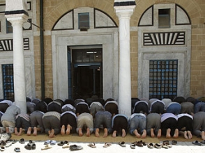 В мечетях Туниса призывают пойти на джихад в Сирию