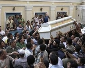 В Египте покойник ожил во время своих похорон