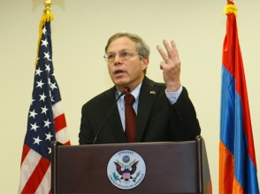 ԱԺ նախագահն ընդունել է Հայաստանում ԱՄՆ դեսպանին