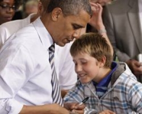 Обама написал объяснительную за прогулявшего школу ученика
