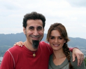 Серж Танкян женится на девушке из Ванадзора