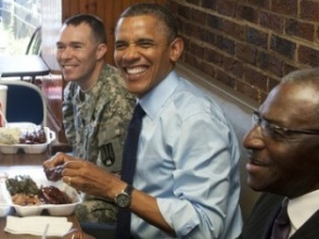Обама забыл заплатить за барбекю