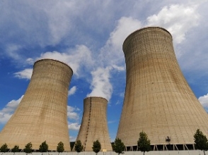 Грузинская оппозиция утверждает, что Саакашвили строит АЭС