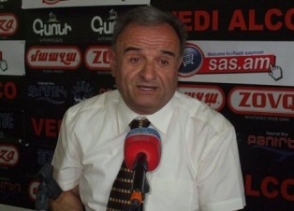 Давид Акопян: «Нужно сформировать противовес Республиканской хунте – объединенный оппозиционный лагерь»