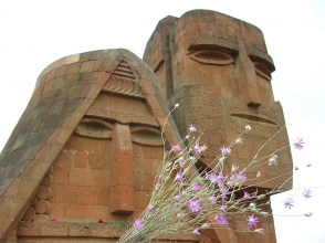 Ֆրանսիայում ներկայացվել է Արցախի մշակութային ժառանգությունը