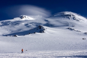 Армянские альпинисты попытаются покорить самую высокую вершину Европы