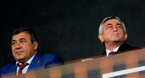 Кто такие олигархи и с чем их едят?