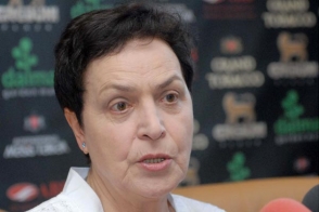 Лариса Алавердян обвиняет членов правящей партии в политизации инцидента в «Арснакаре»