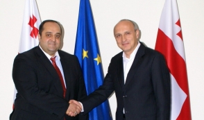 Դեսպան Մանուկյանի հանդիպել է   Վրաստանի նորանշանակ վարչապետի հետ