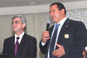 Саргсян не может определиться в вопросе Царукяна