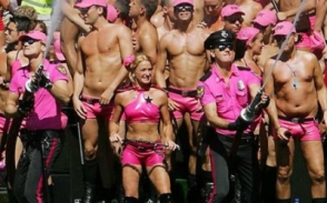 Американским военным разрешили участвовать в гей-параде в униформе