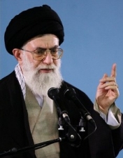 Али Хаменеи: «Нельзя полагаться только на нашу нефть - это опасно для Ирана»