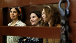 «Pussy Riot»-ի խմբի աղջիկների դատավարության ժամանակ ձերբակալվել է Գարի Կասպարովը