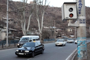 Տեսախցիկների և արագաչափ սարքերի տեղադրման աշխատանքները  Երևան քաղաքում շարունակվում են