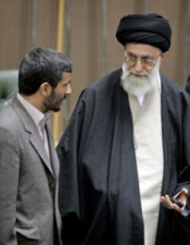 Советник Ахмадинежада арестован за критику аятоллы Али Хаменеи