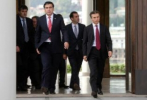 Партия Саакашвили готова сотрудничать с новым правительством Грузии