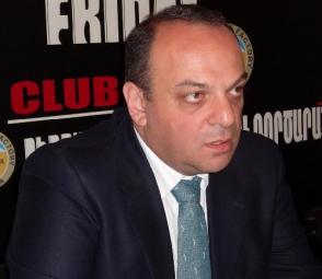 Арман Меликян: «Азербайджан должен пересмотреть определенные подходы в своей внешней политике»