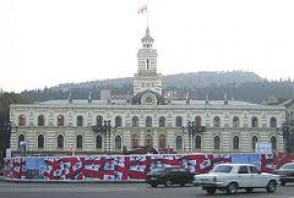 Члены команды Саакашвили покидают свои посты