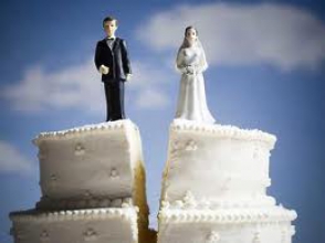 Ուզում ես ամուսնալուծվե՞լ, վճարիր 1280 եվրո. իսպանական իշխանությունների խնայողական նոր քաղաքականությունը