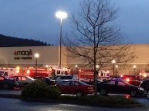 В США мужчина расстрелял посетителей торгового центра