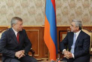 Президент Армении принял генсека ОДКБ Николая Бордюжу