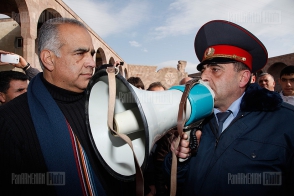 3-25 марта Раффи Ованнисян намерен ежедневно проводить митинги