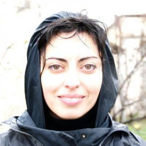 Լենա Նազարյան